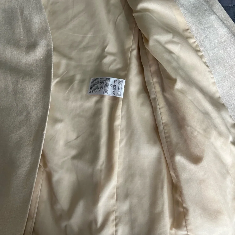 Banana Republic Cream Wrap Jacket - Picture 6 of 12
